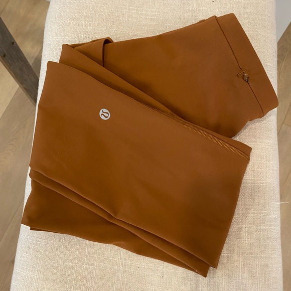 Lululemon Swift Speed Hi-Rise Tights - Picture 5 of 6